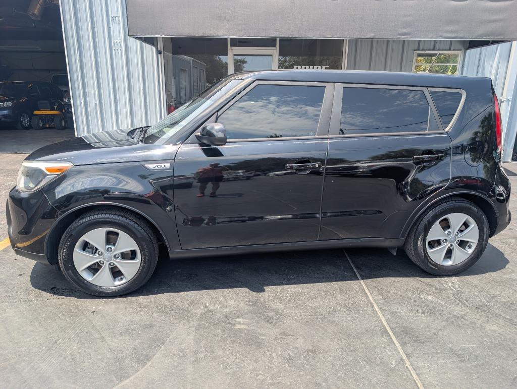 2016 Kia Soul Base